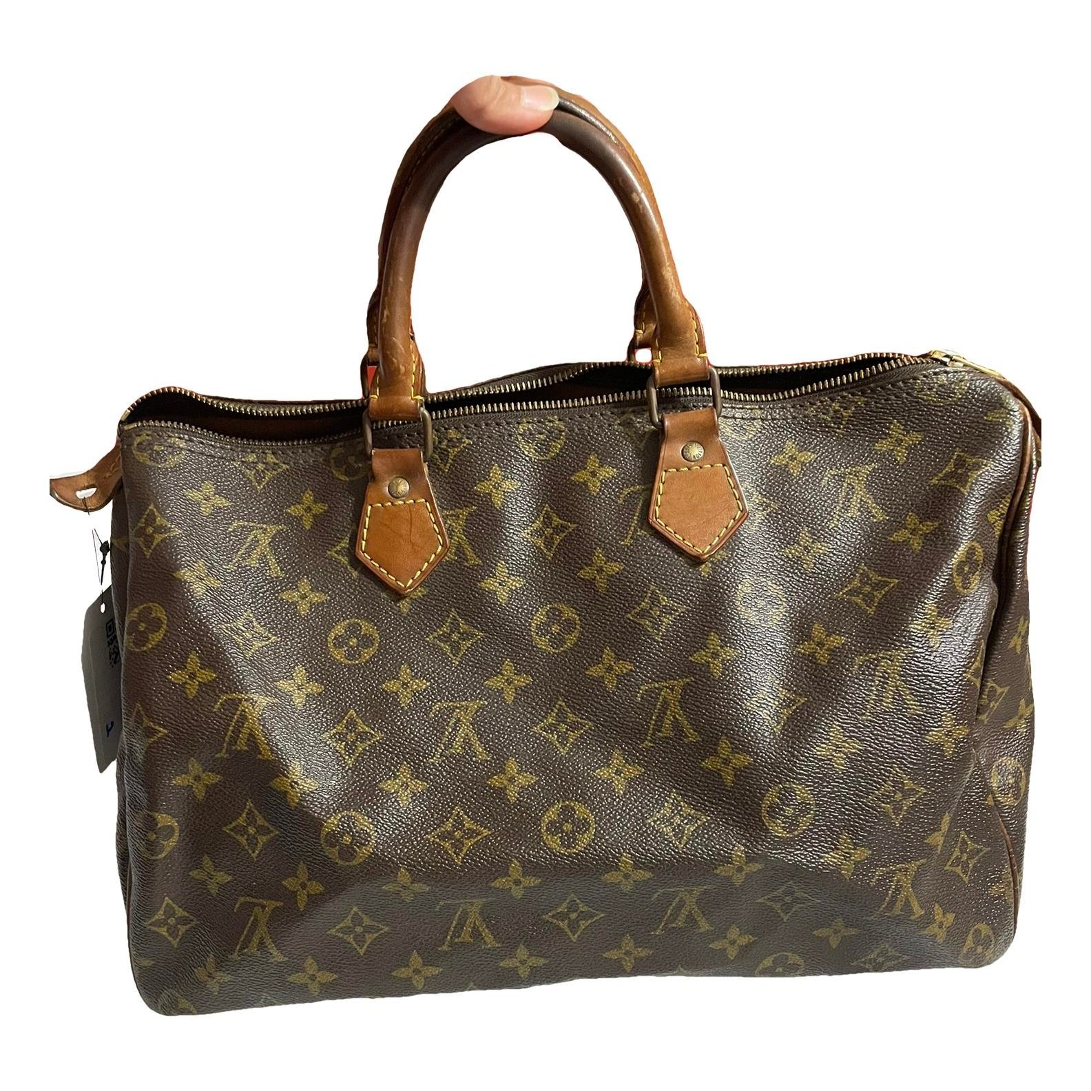 Speedy leather handbag