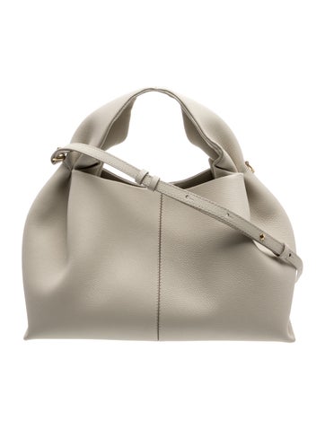 Leather Numéro Neuf