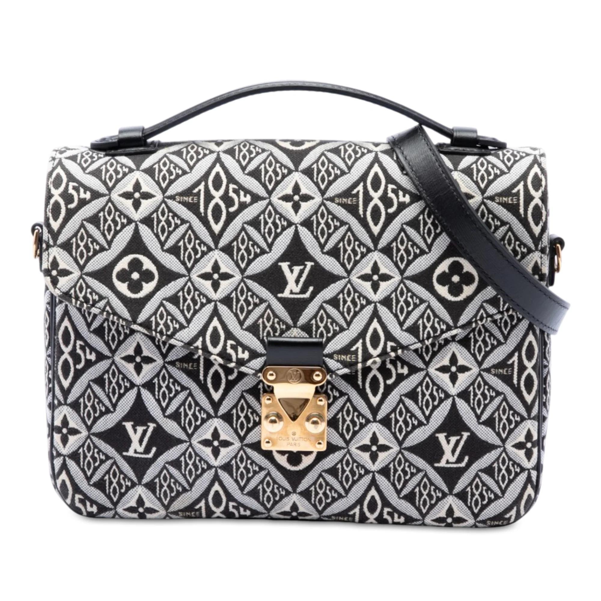 Metis leather handbag