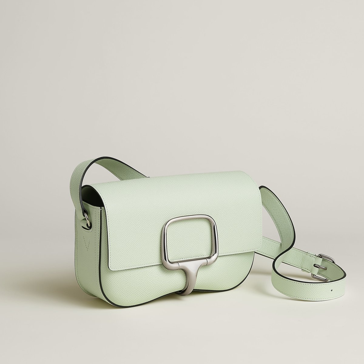 베르 피즈 Hermès Della Cavalleria Elan 백