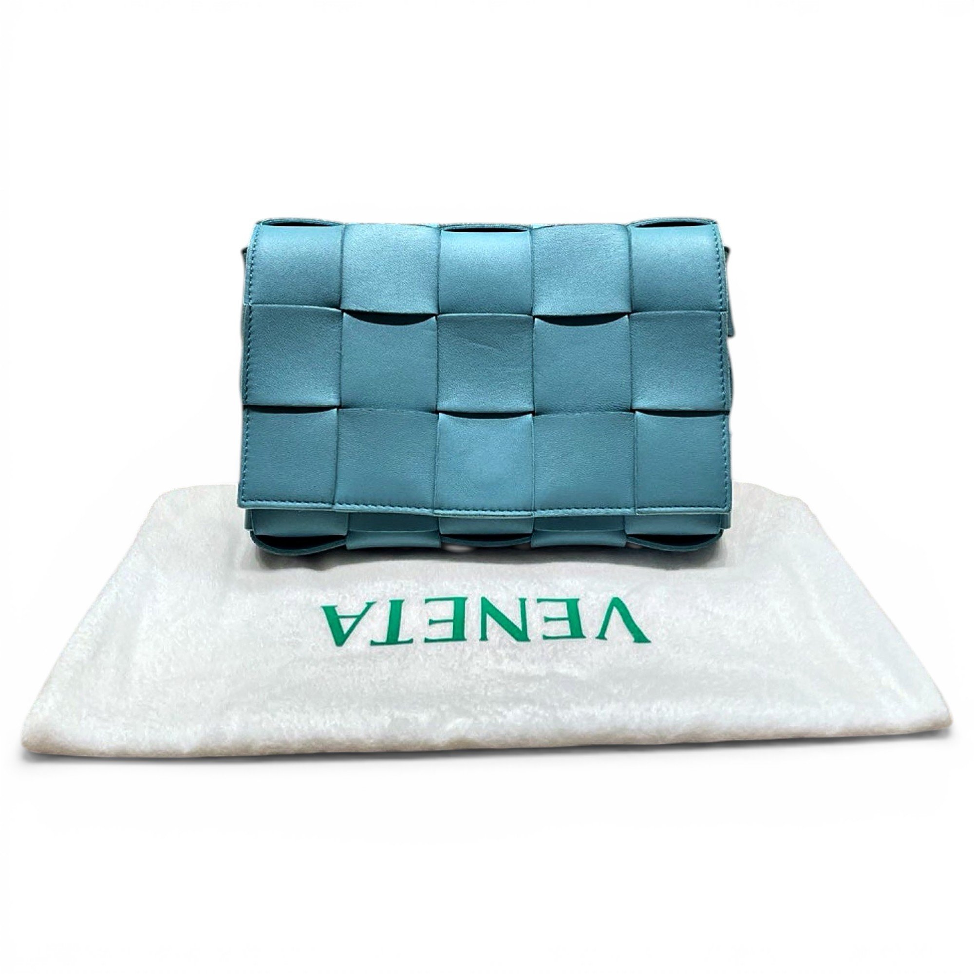 Cassette leather crossbody bag