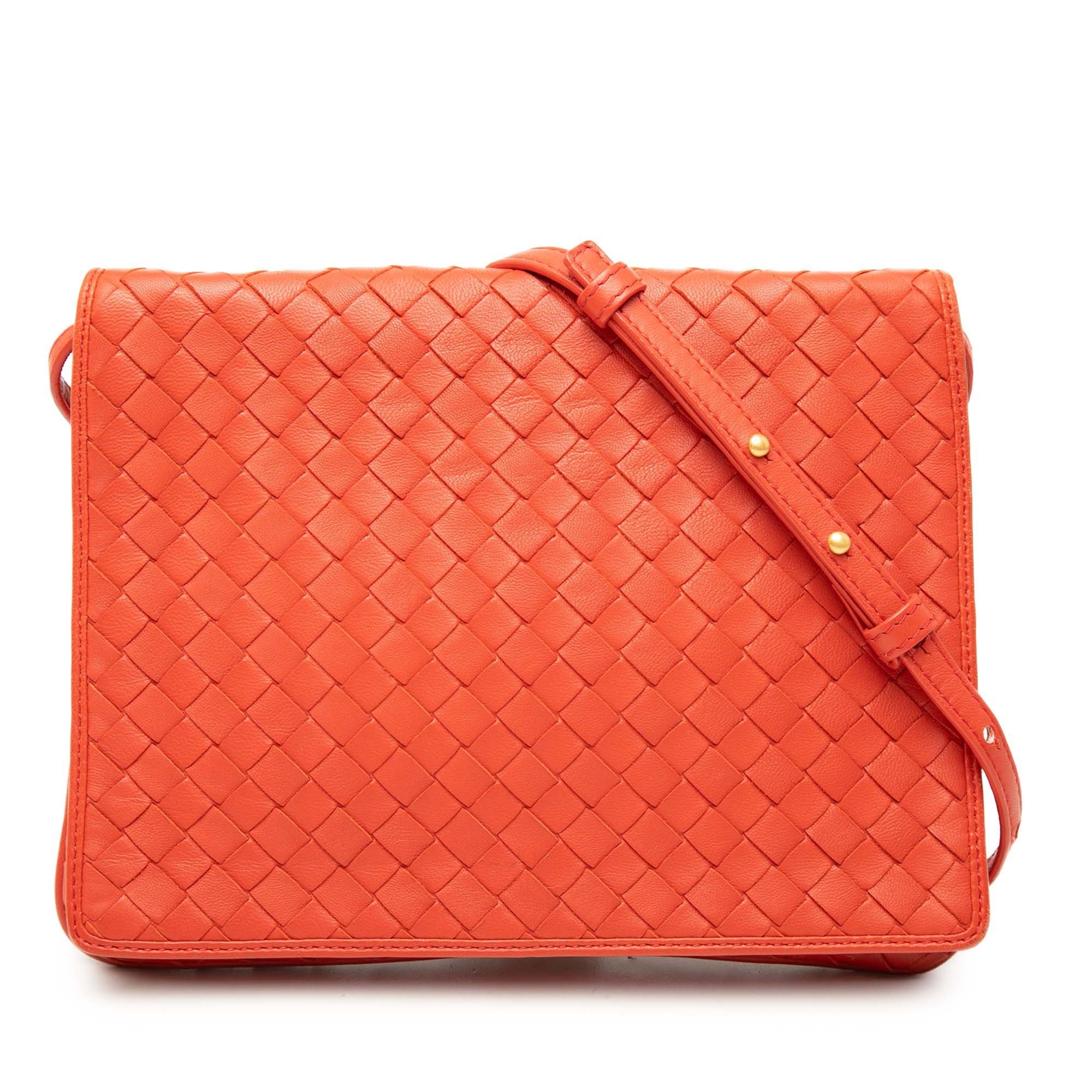Veneta leather bag