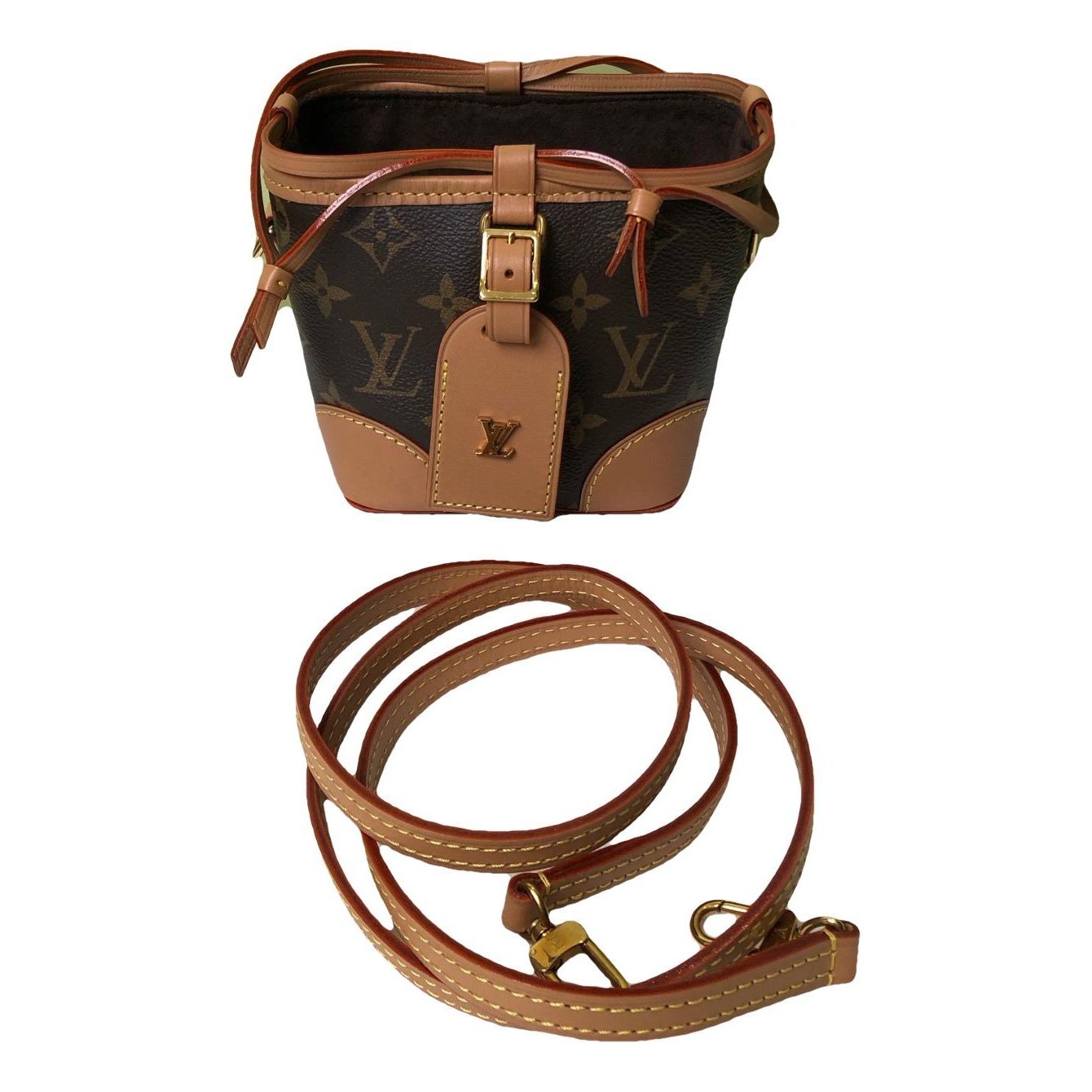 Nano Noé leather handbag