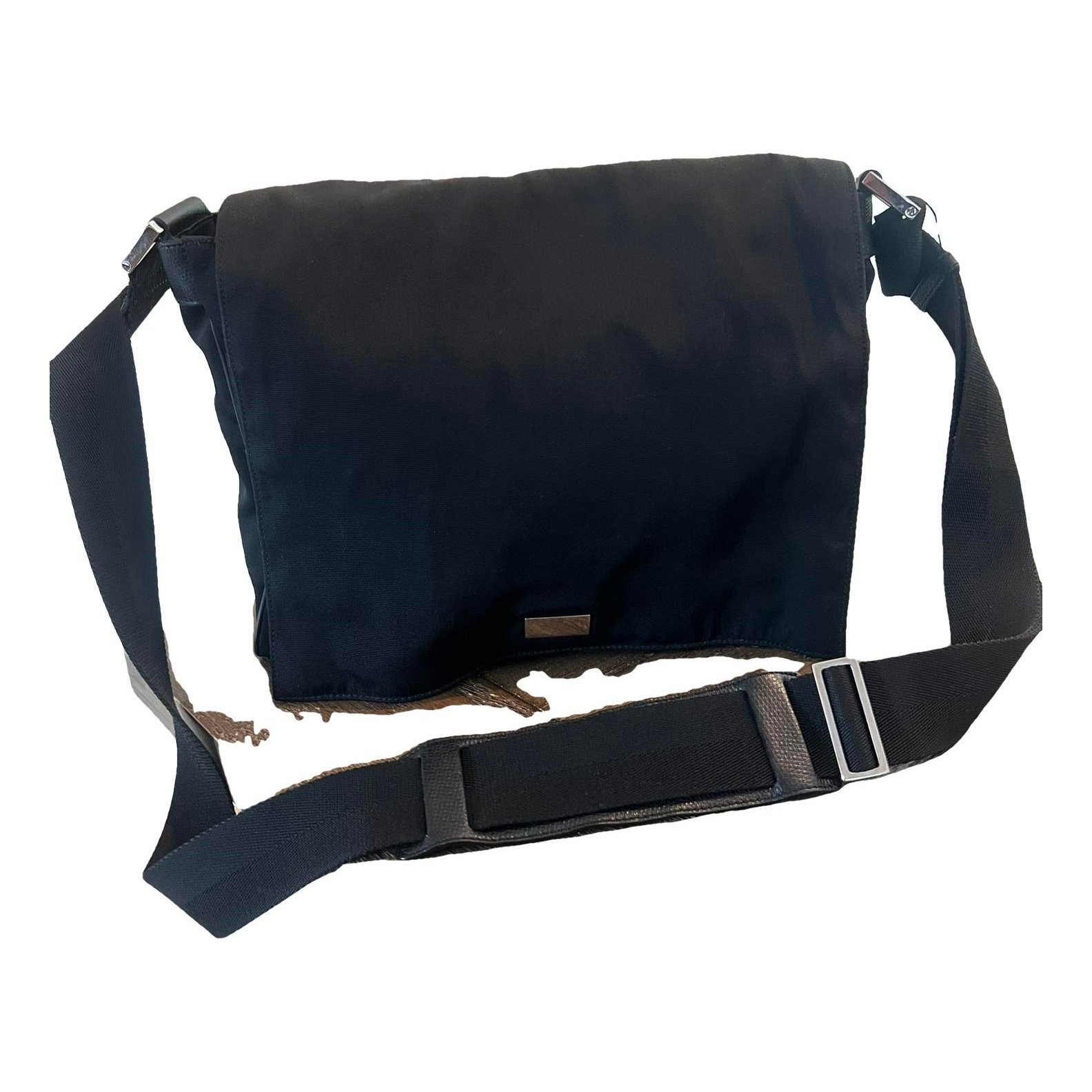 Crossbody bag