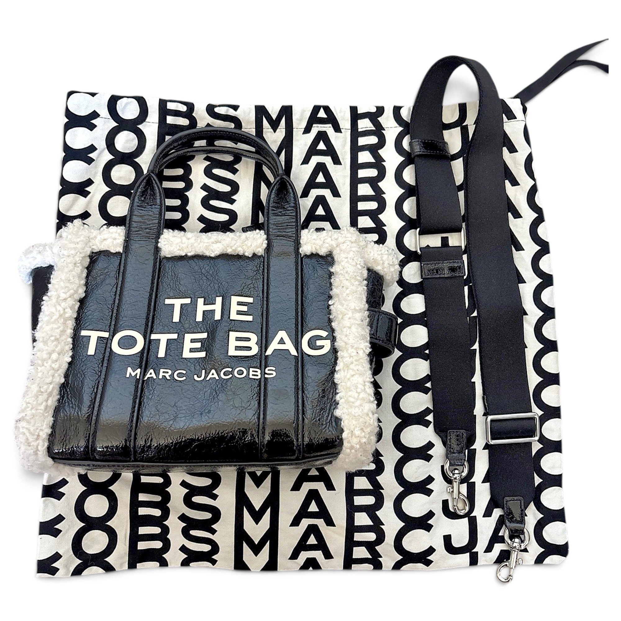 Marc Jacobs Leather handbag