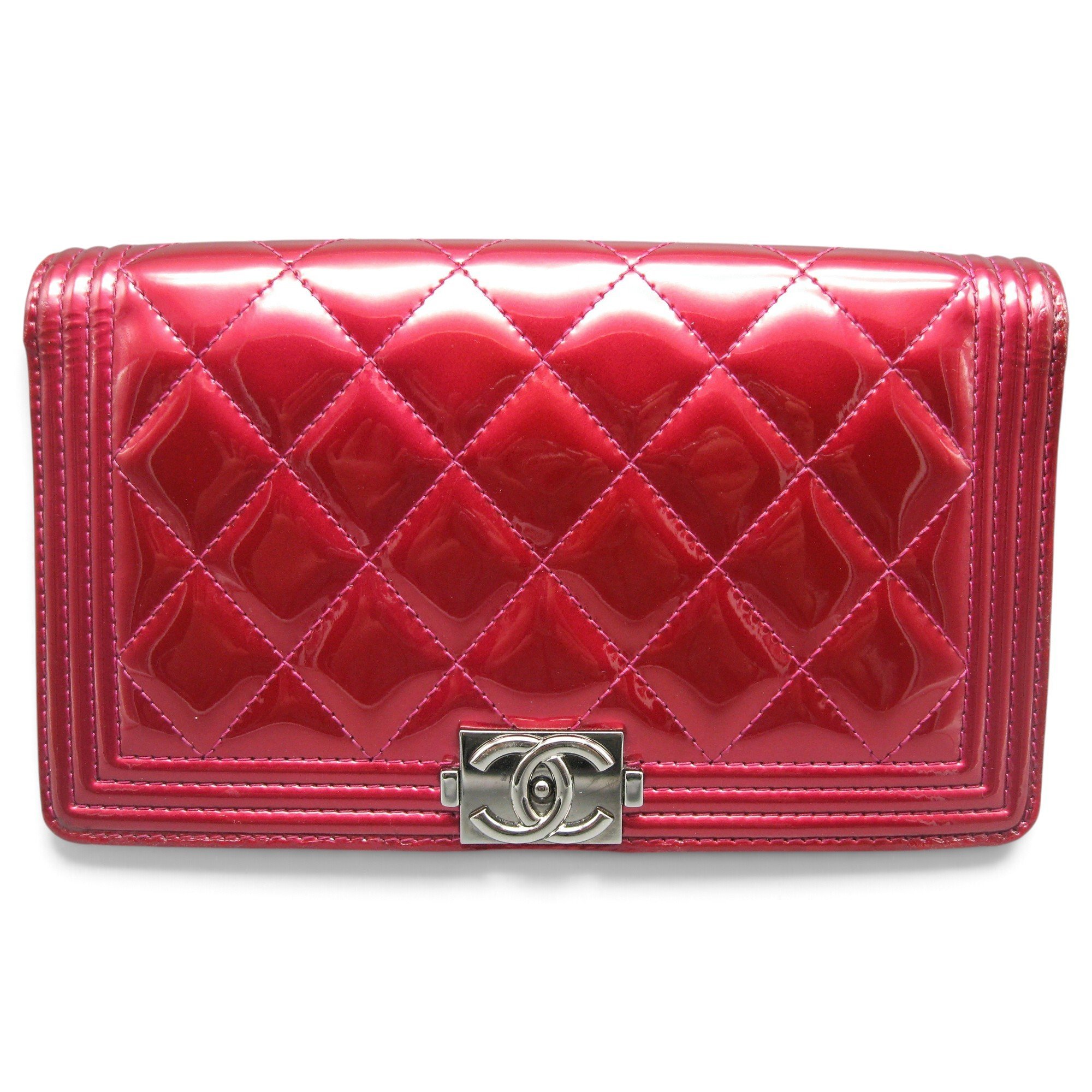 Wallet On Chain Timeless/Classique patent leather handbag