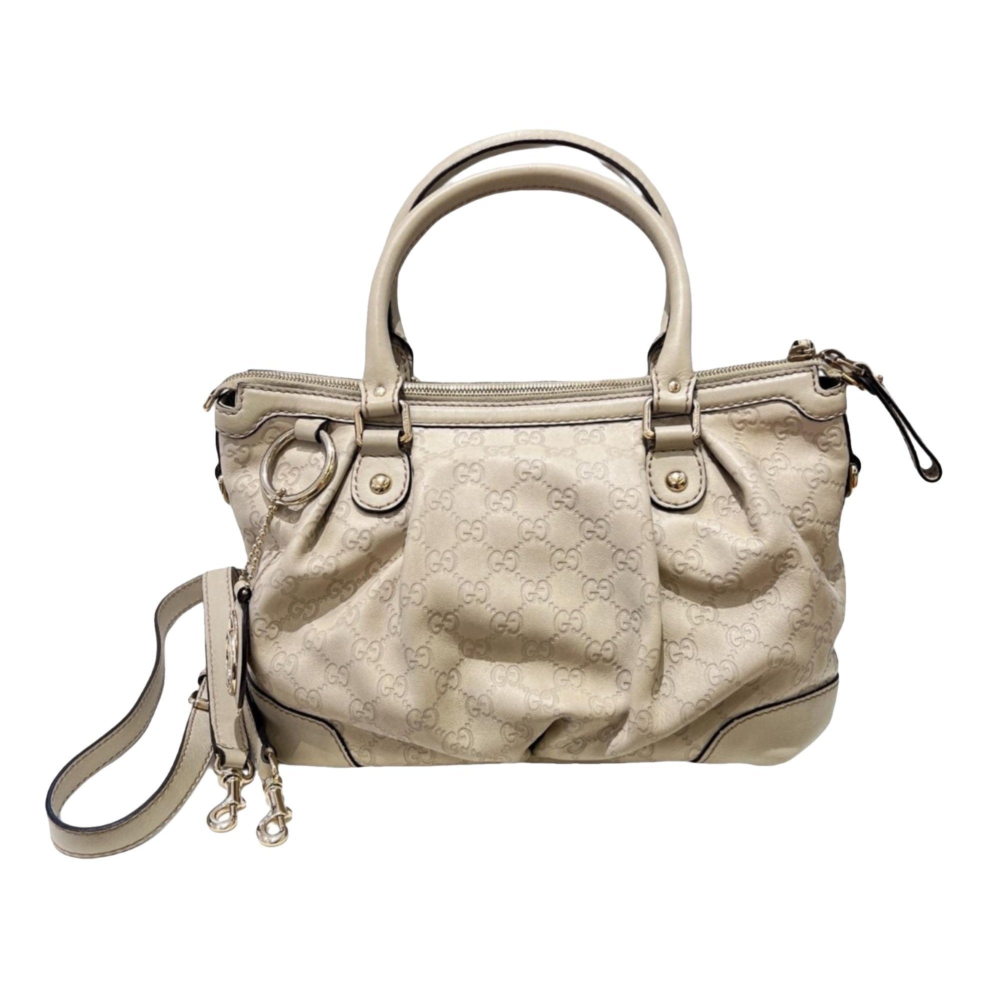 Leather handbag