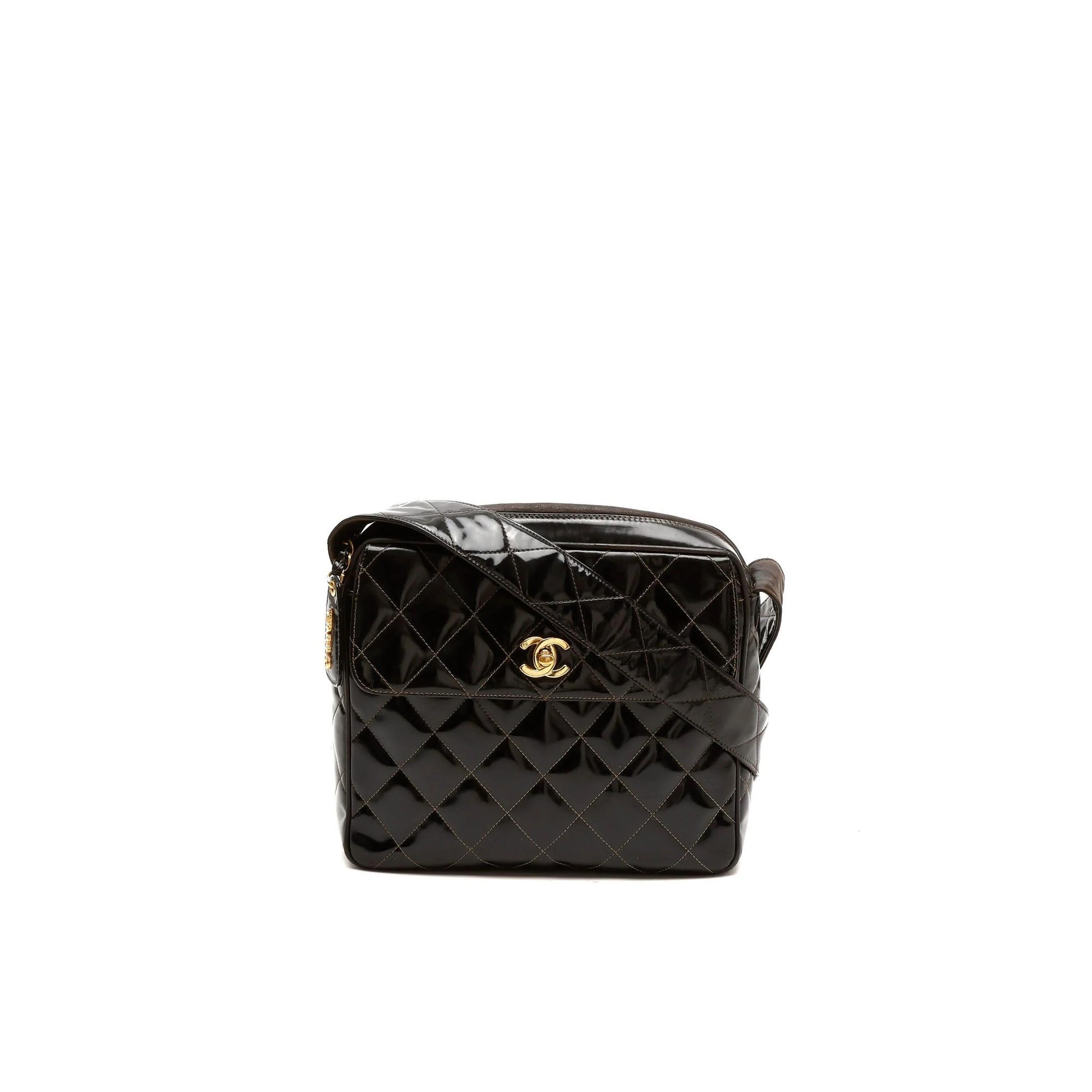 Trendy CC Quilted patent leather crossbody bag