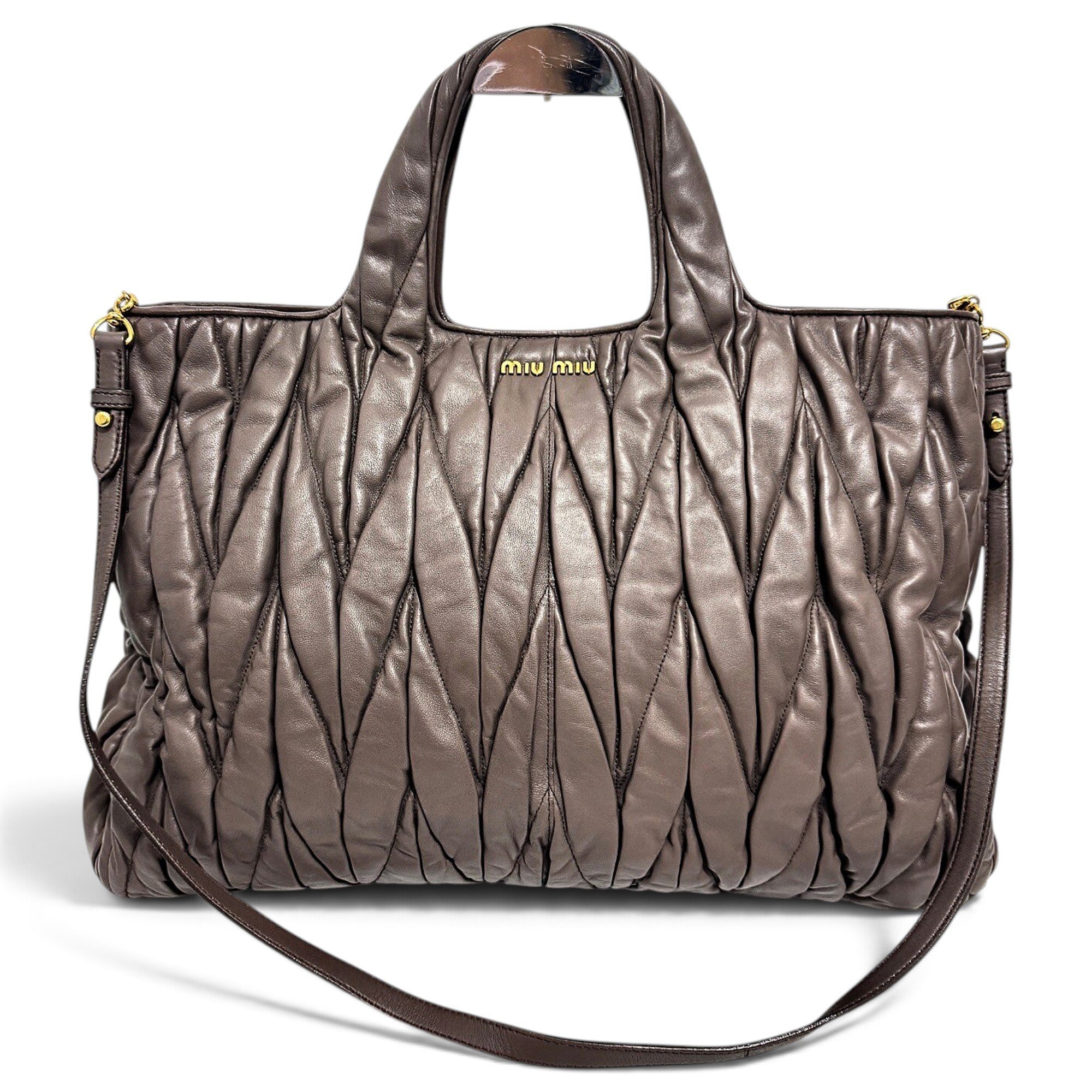 Leather handbag