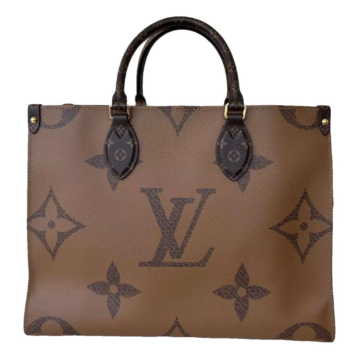 Onthego leather handbag