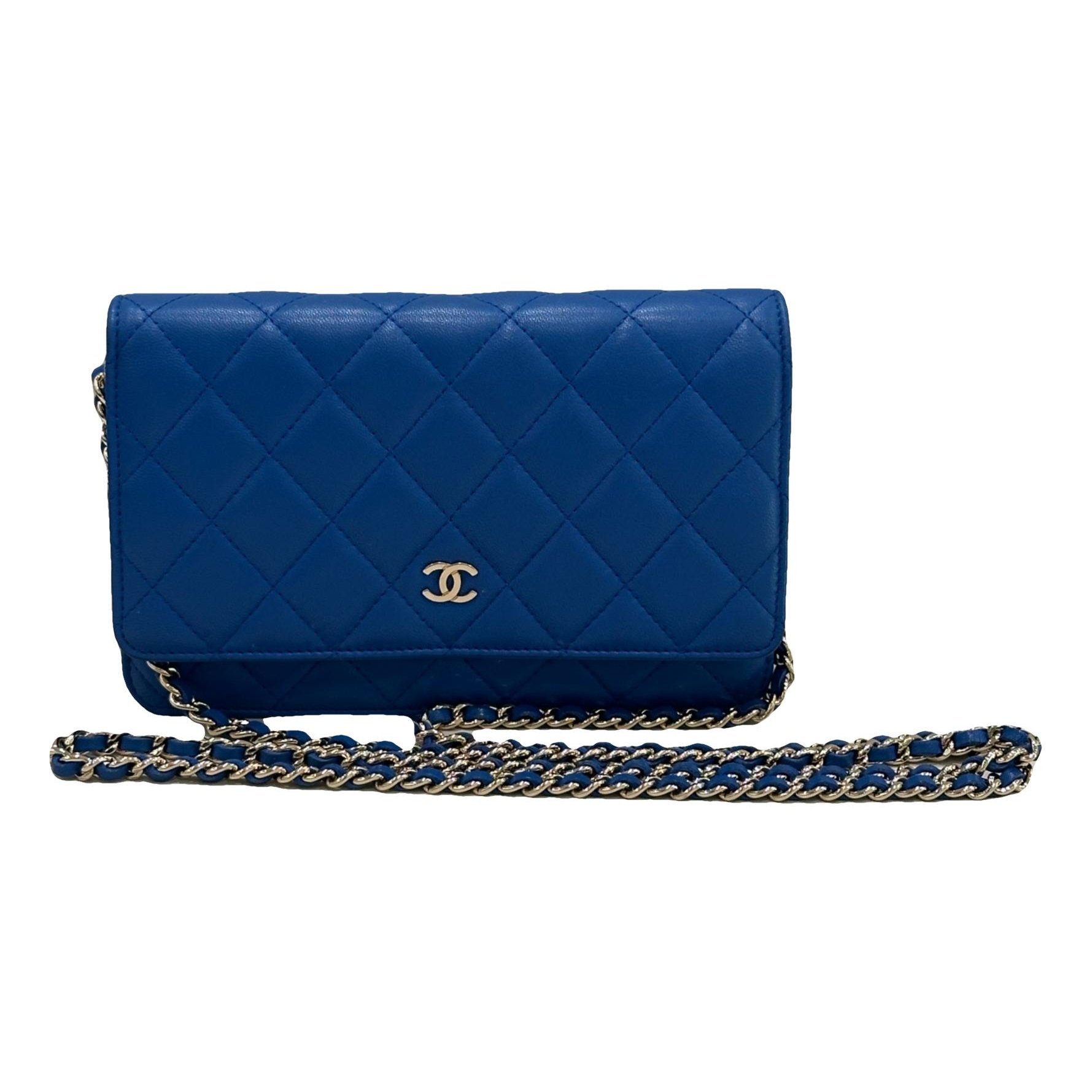 Wallet On Chain Timeless/Classique leather crossbody bag