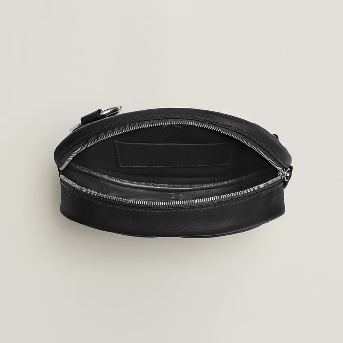 Noir In-the-loop Belt Bag