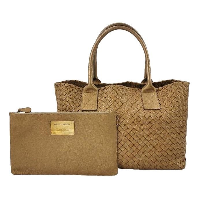 Bottega Veneta Cabat leather handbag