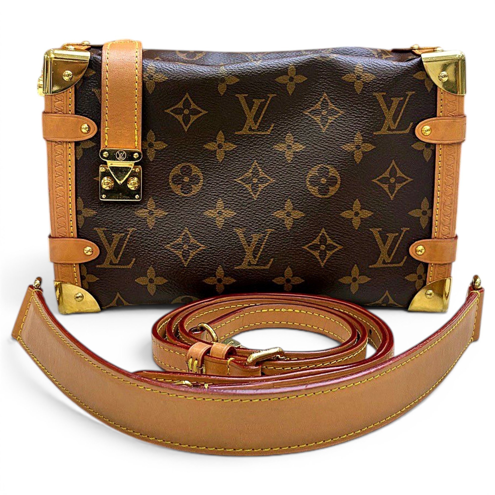 City Trunk leather crossbody bag