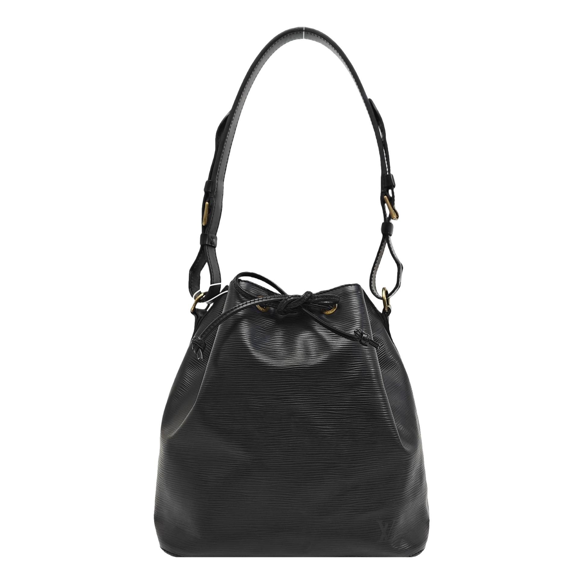 Noé leather handbag