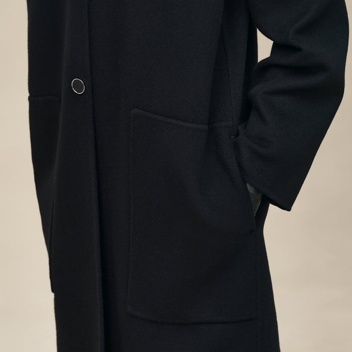 Noir Long Cashmere Coat