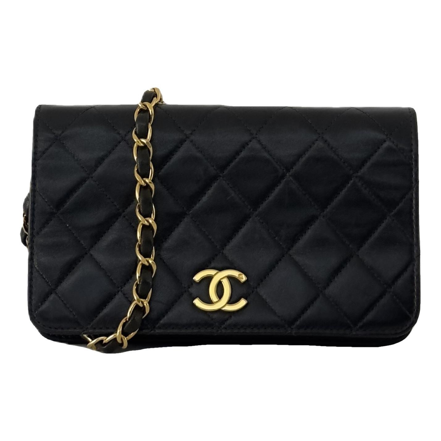 Wallet On Chain Timeless/Classique leather handbag