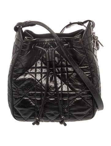 Quilted Bucket Bag 2025