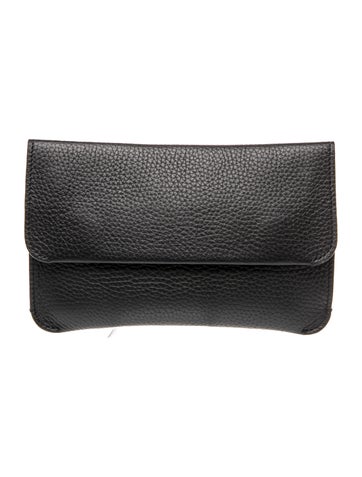 Cuyana Leather Clutch
