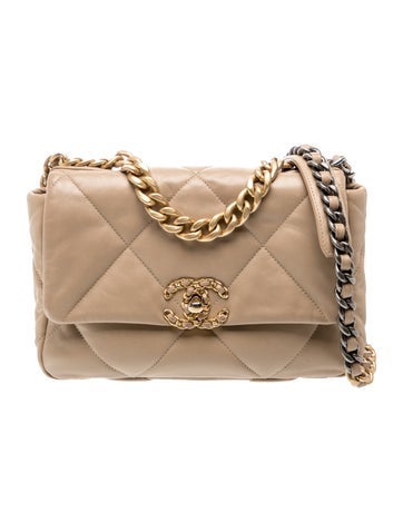 Medium 19 Flap Bag