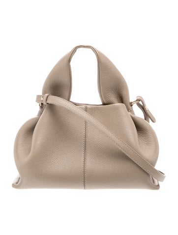 Leather Numéro Neuf
