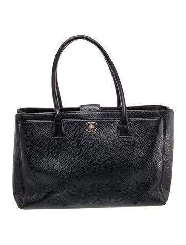 Medium Executive Cerf Tote w/ Strap