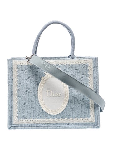 Oblique Jacquard Dioramour Book Tote Medium 2026
