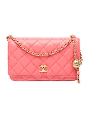 Pearl Crush Wallet On Chain w/ Tags
