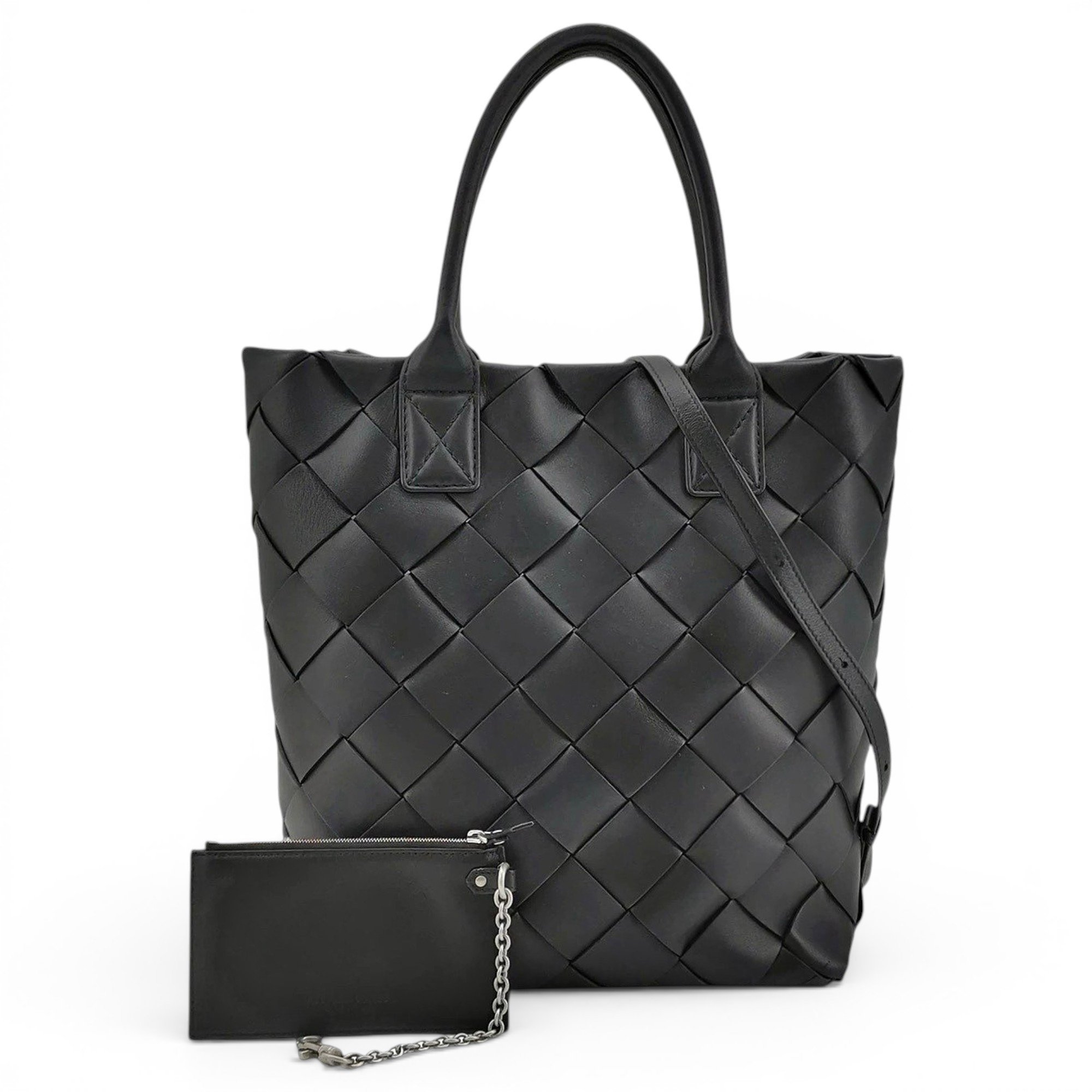 Maxi Cabat 30 leather crossbody bag