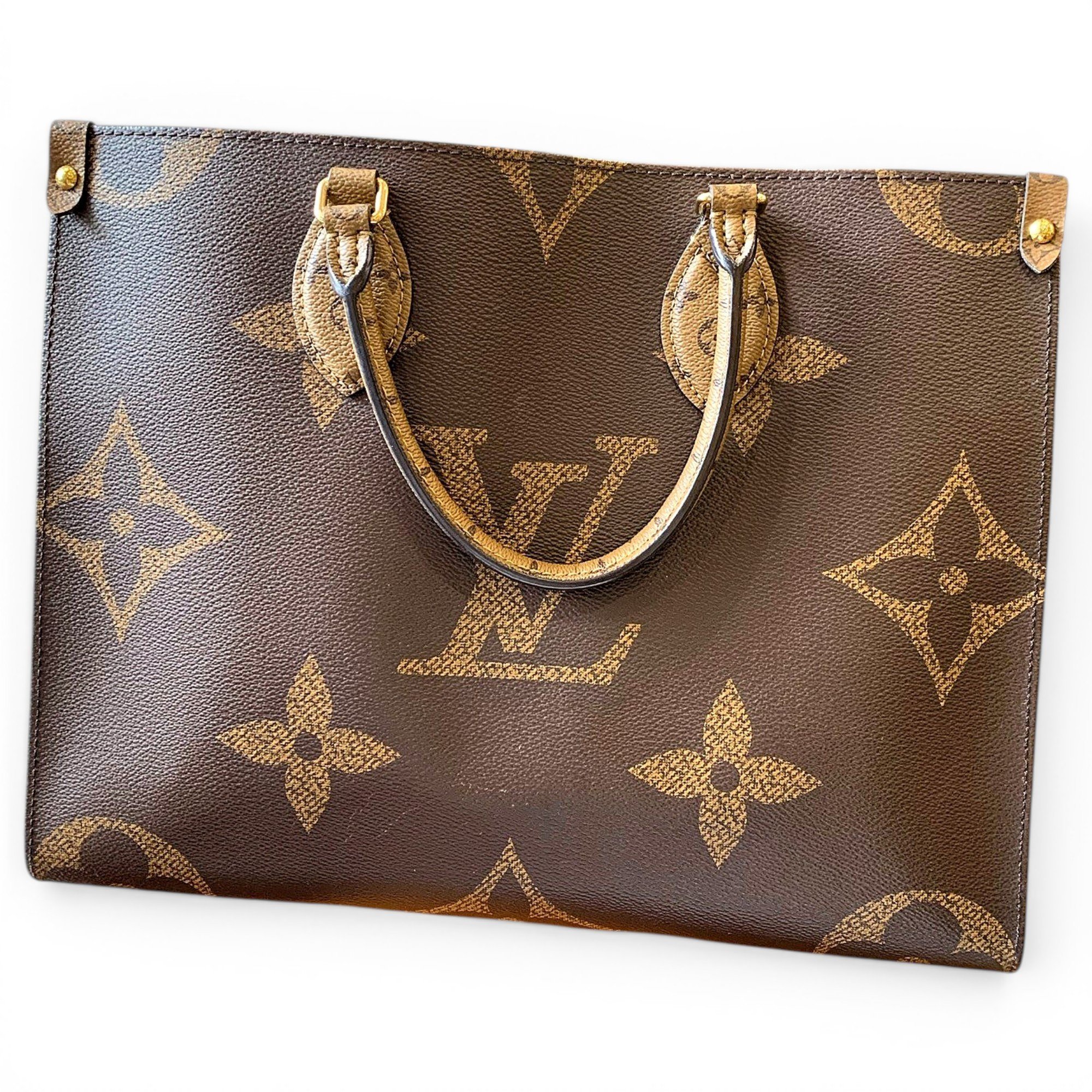 Onthego leather tote