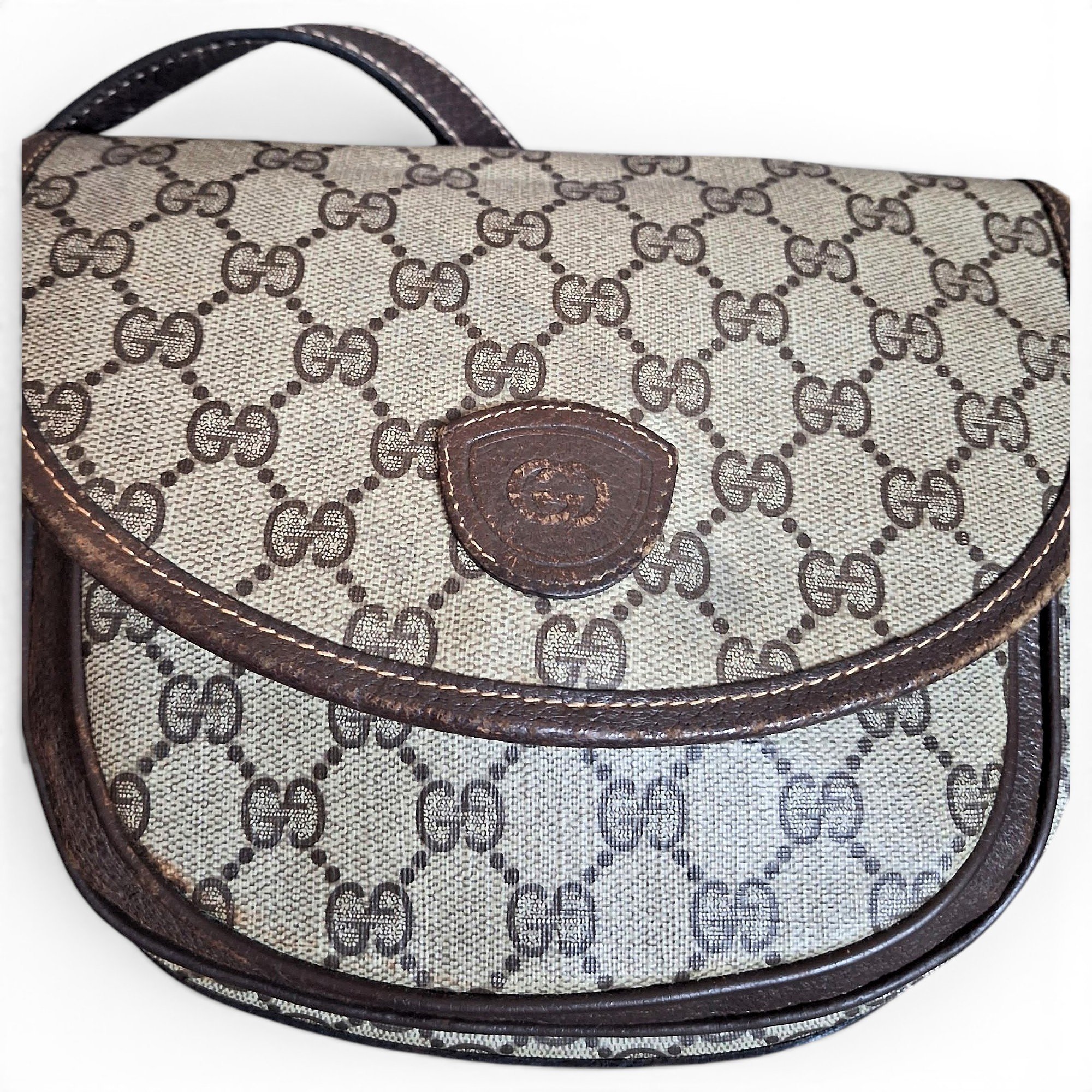 Ophidia GG Supreme leather crossbody bag