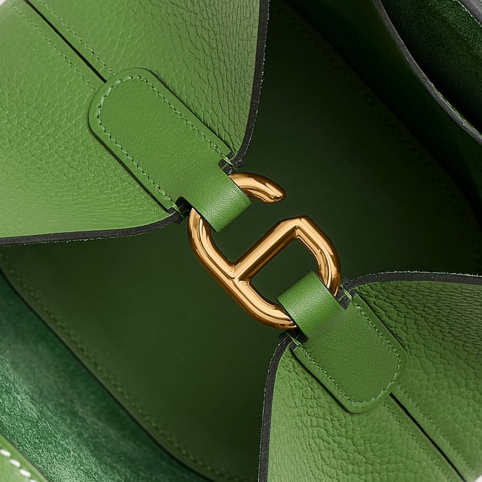 베르 유카 Hermes In-the-loop 18 스티치 백