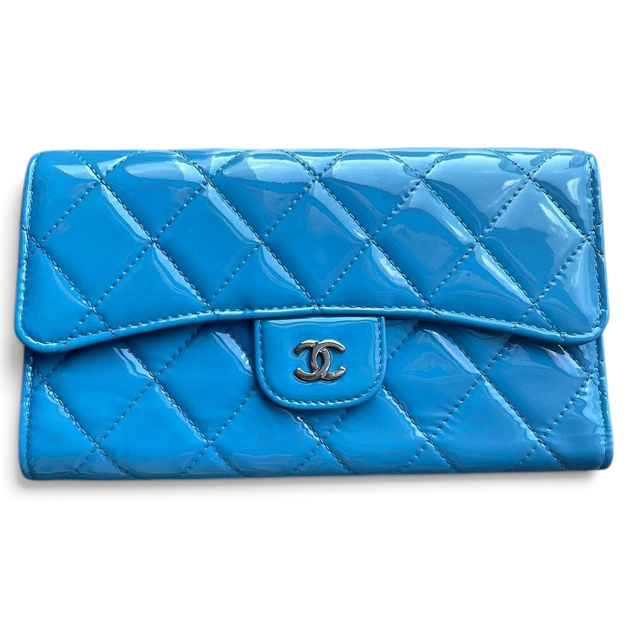 Patent leather clutch bag