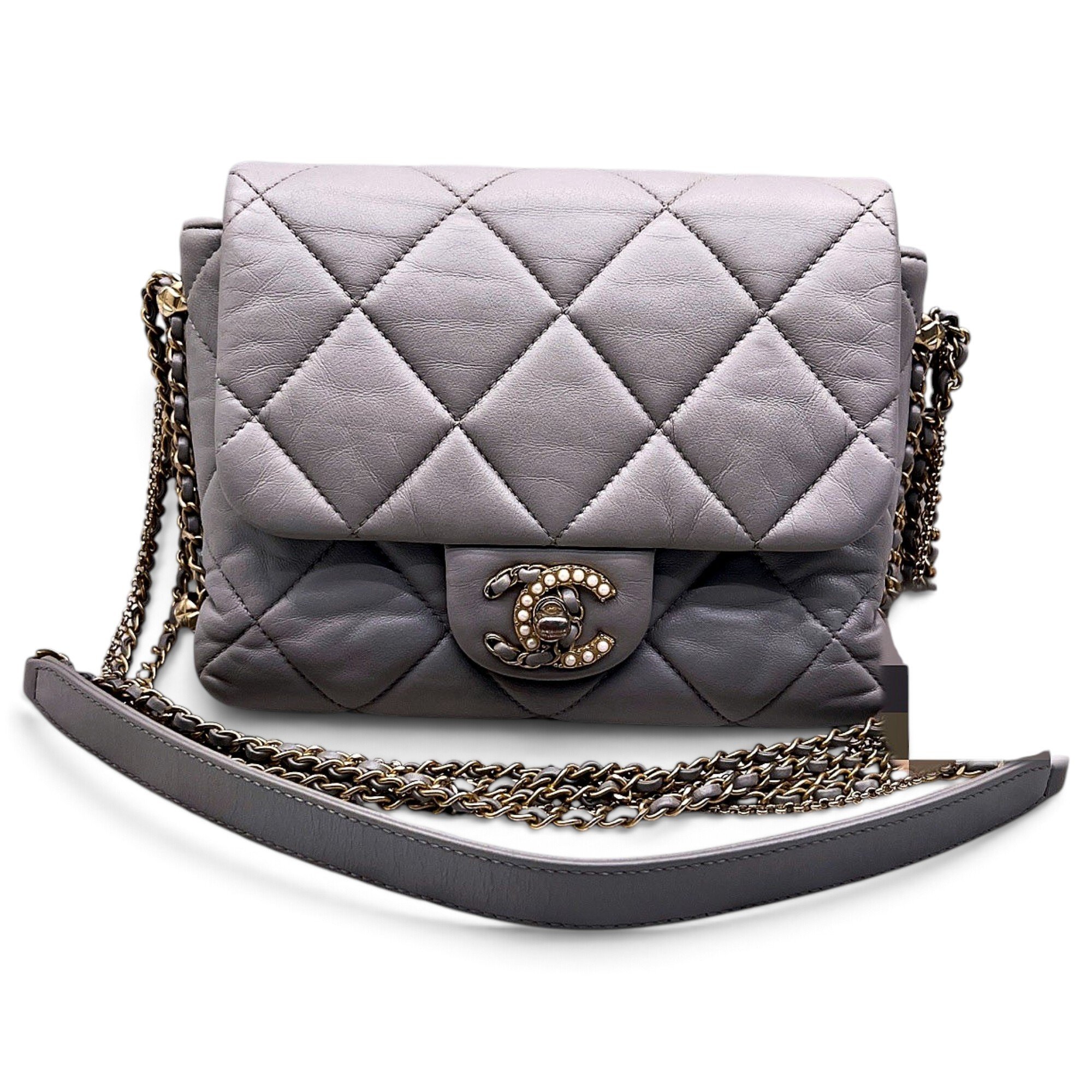 Timeless/Classique leather crossbody bag
