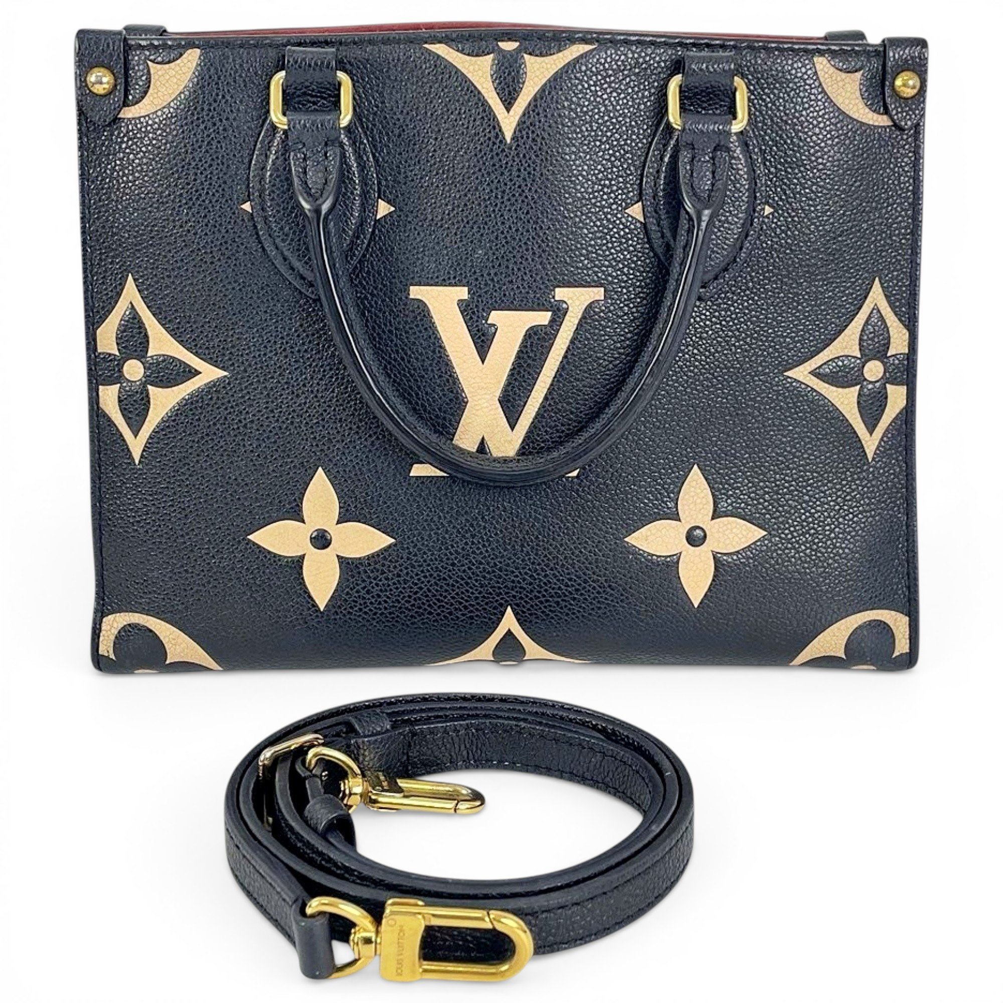 Onthego leather handbag