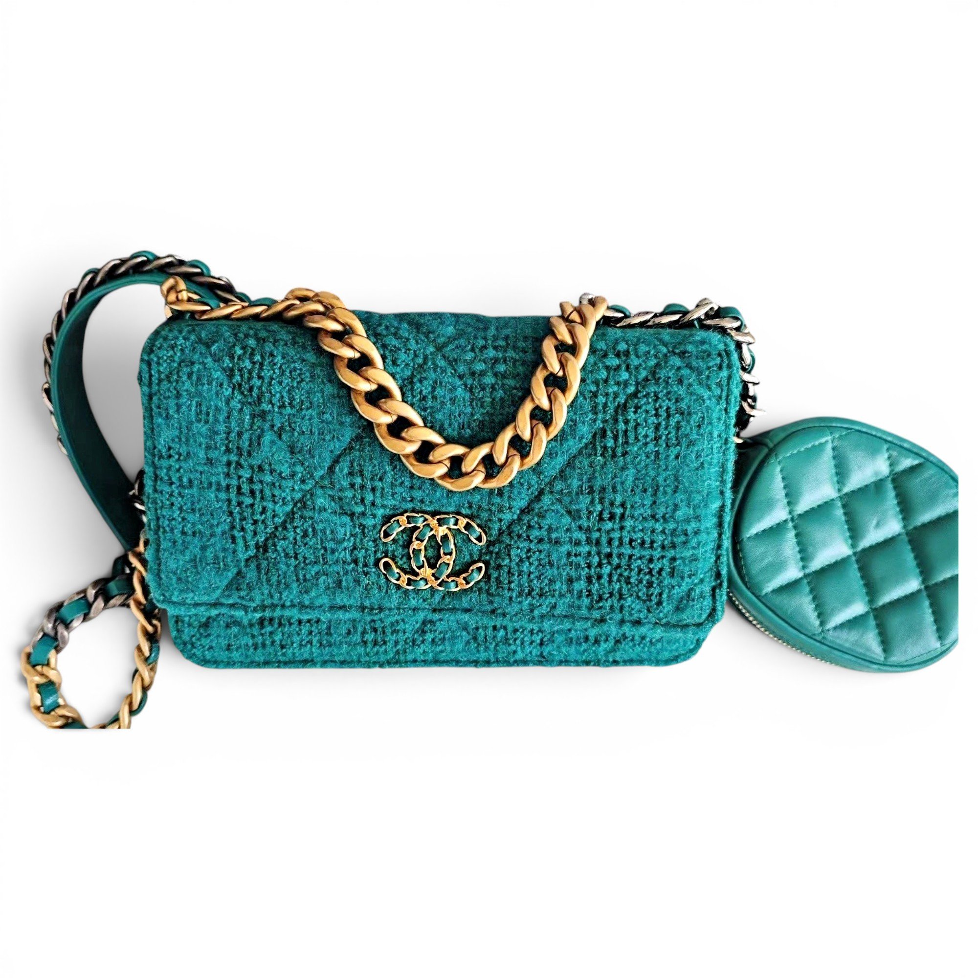 Chanel 19 tweed handbag