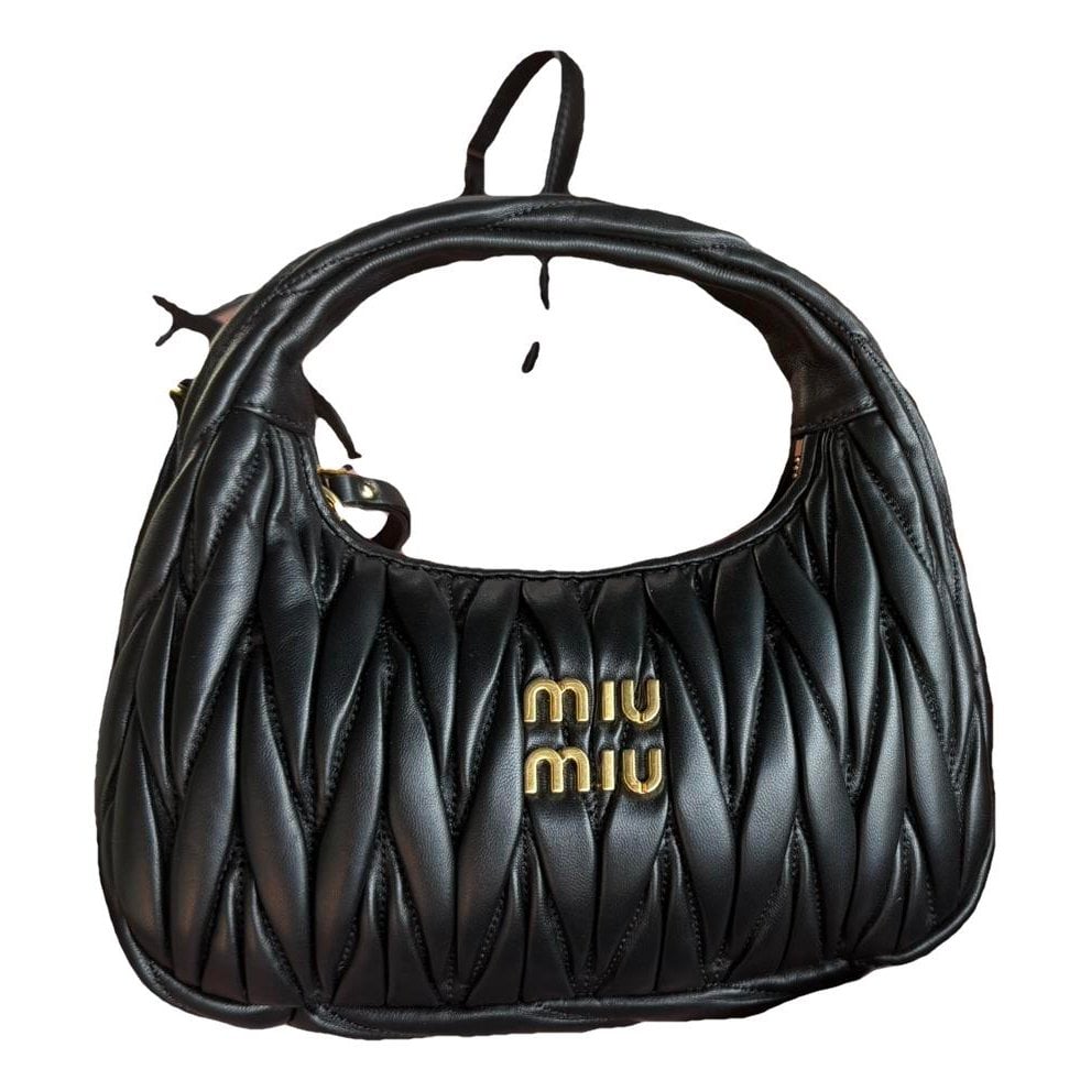 Matelassé leather handbag