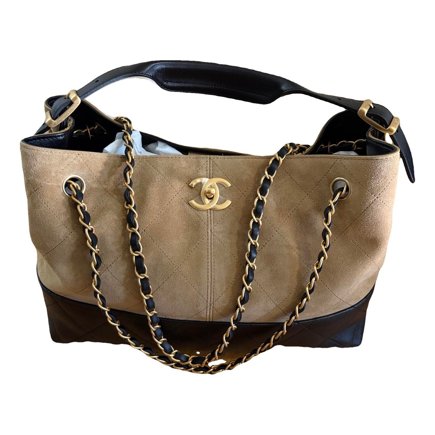 Chanel 25 handbag