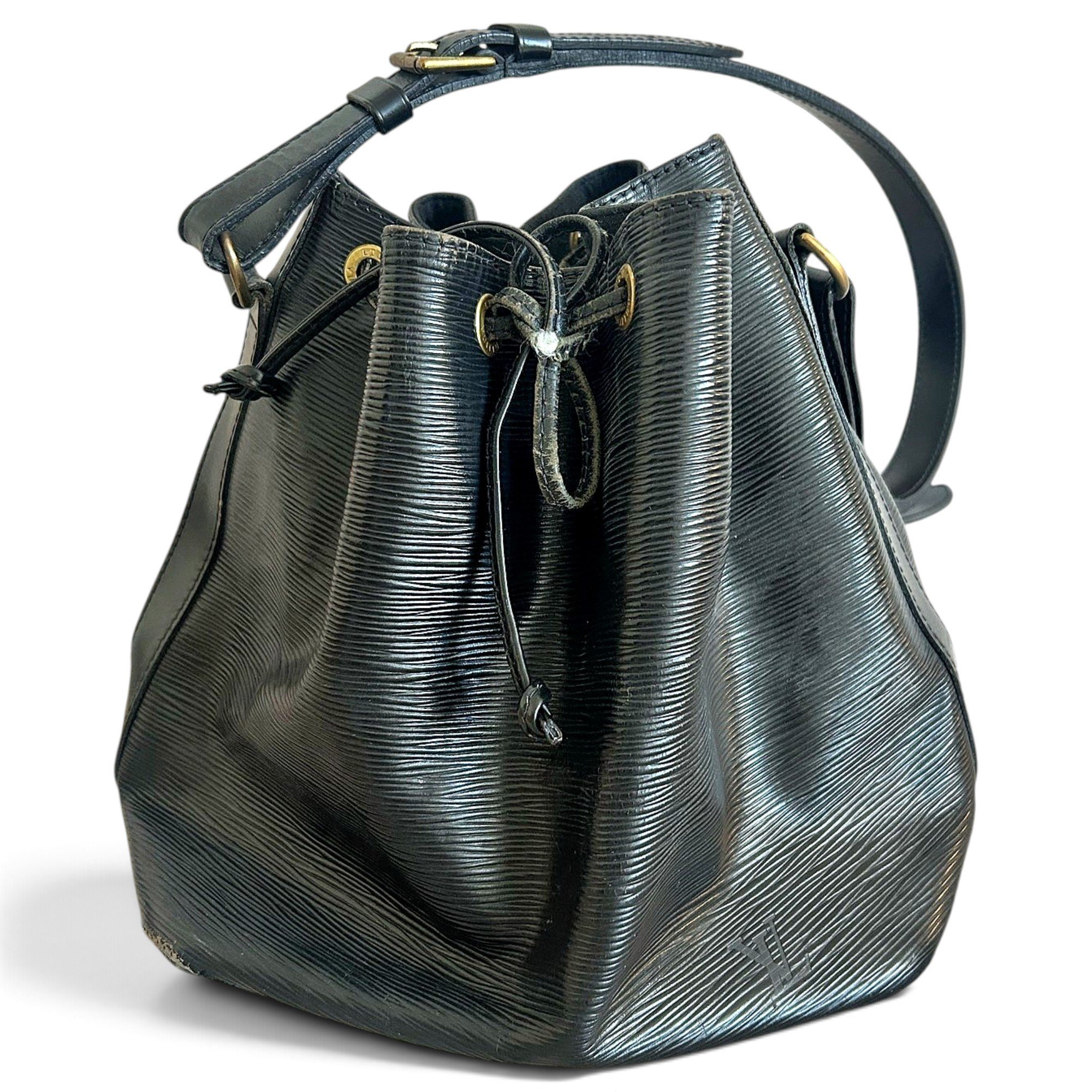 Noé leather handbag