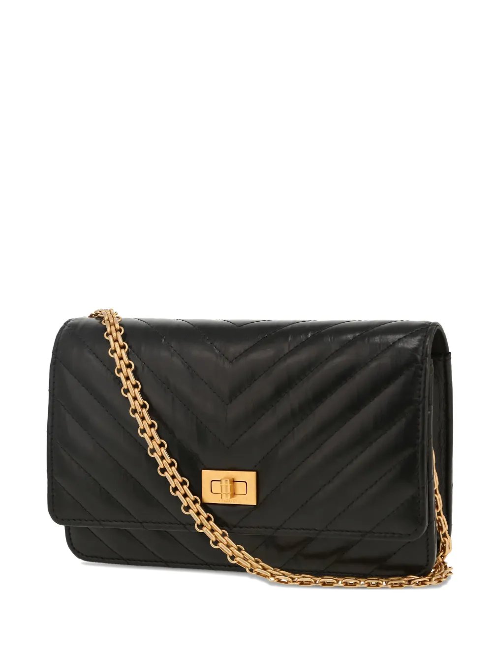 chevron-quilted shoulder bag