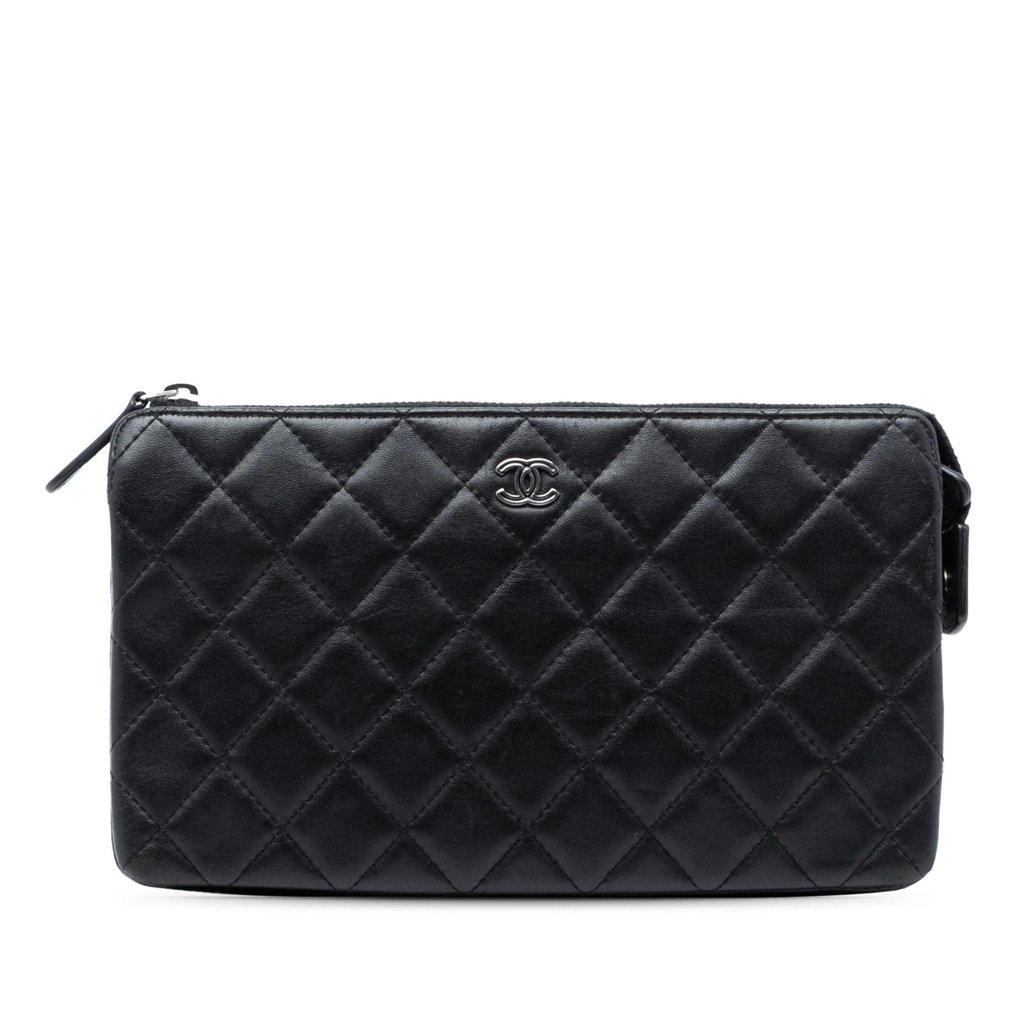 Trendy CC Quilted leather handbag