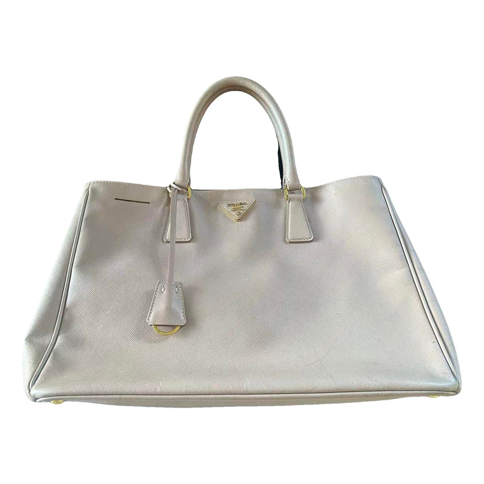 Bibliothèque leather tote