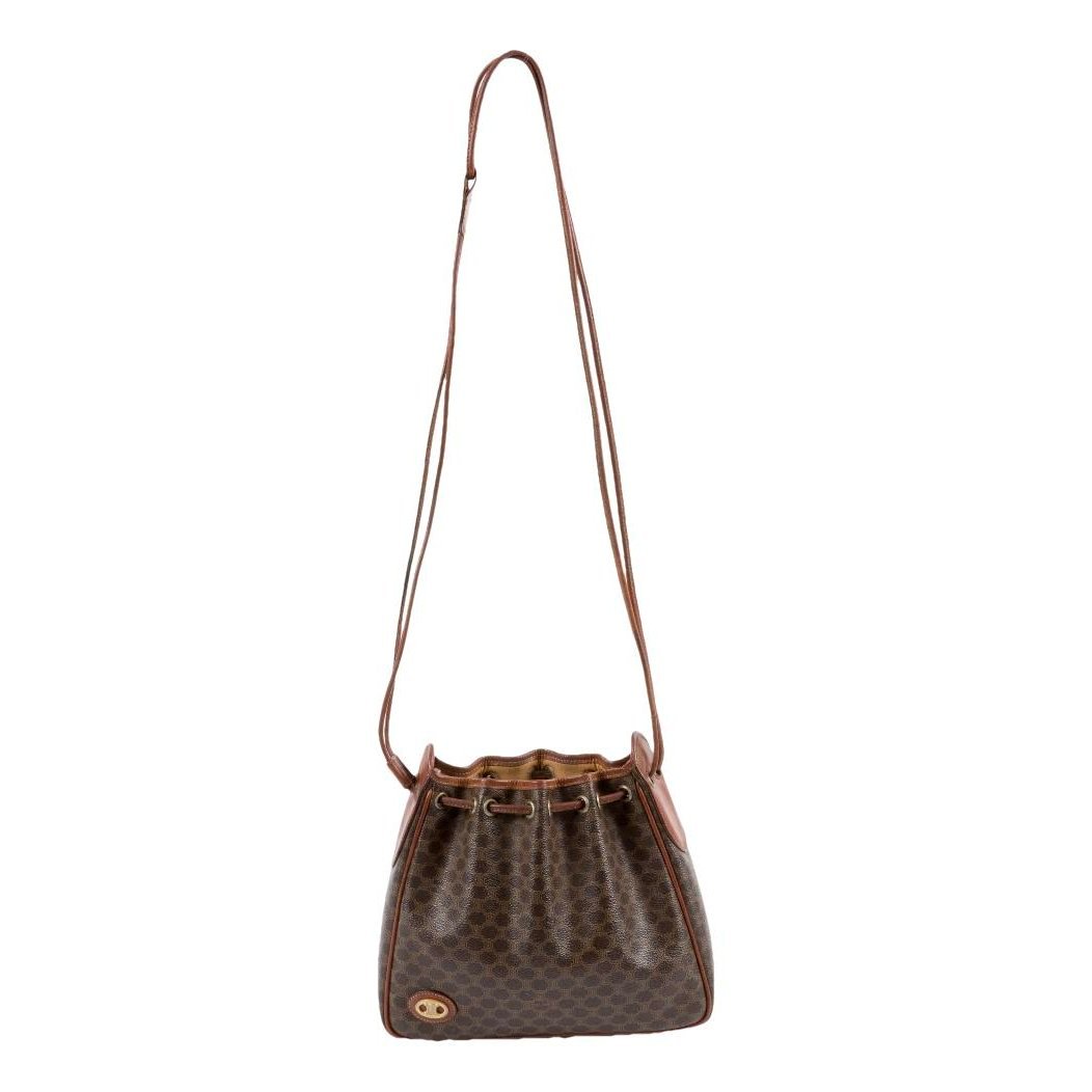 Classic leather crossbody bag