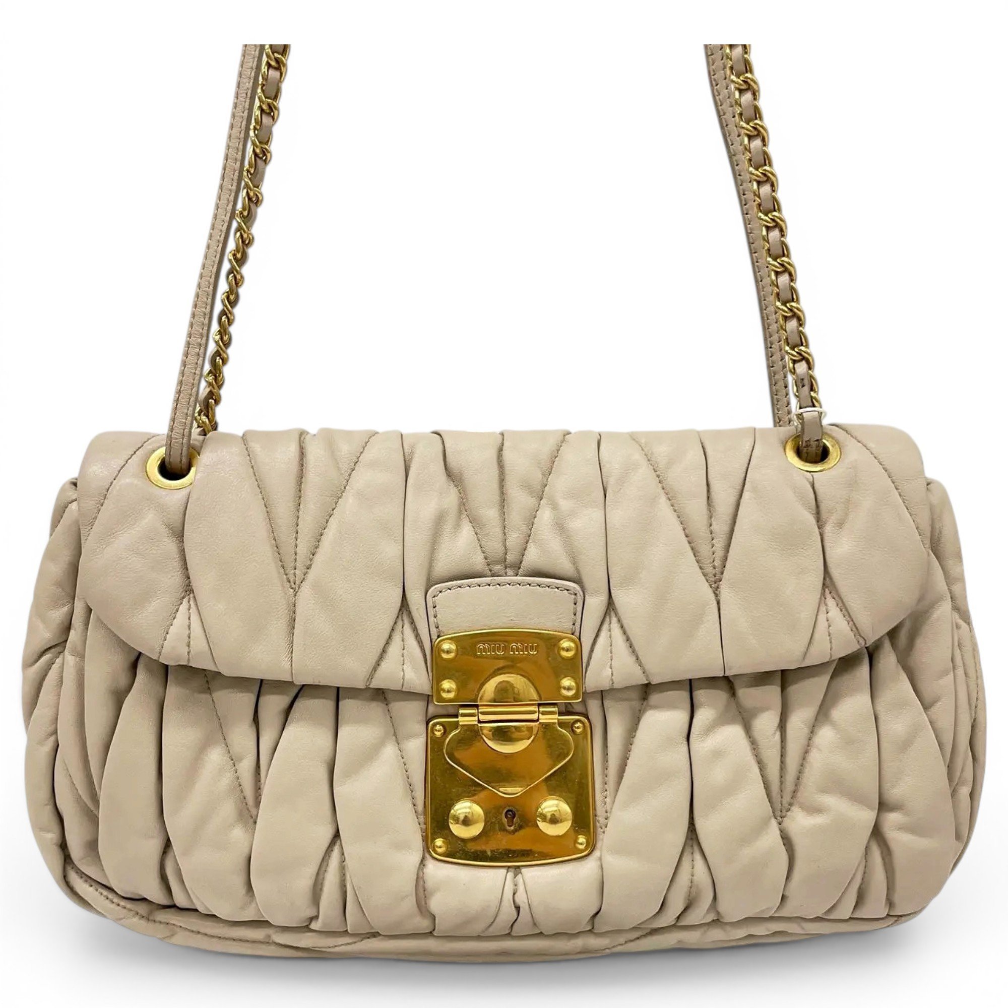 Matelassé leather handbag