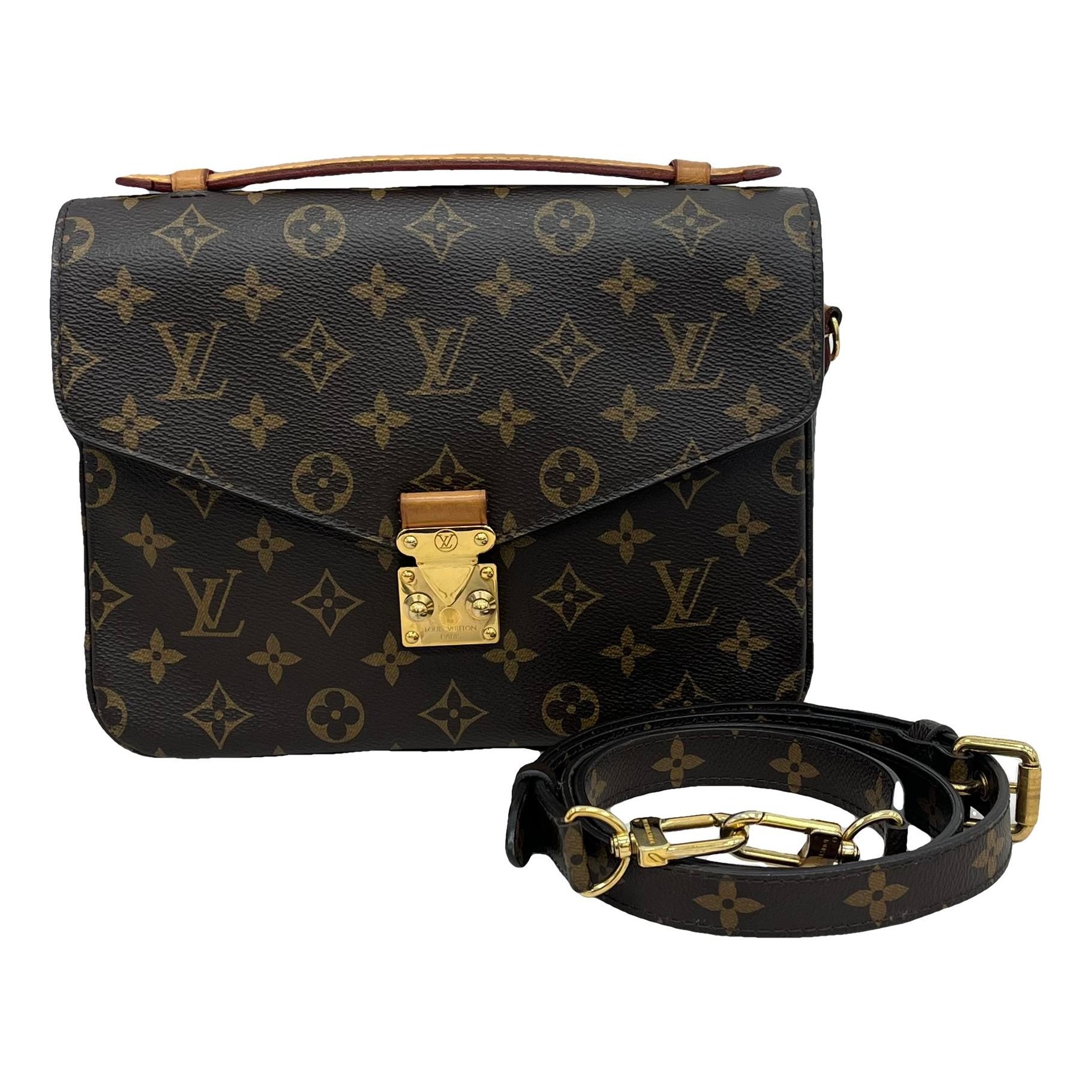 Metis leather handbag