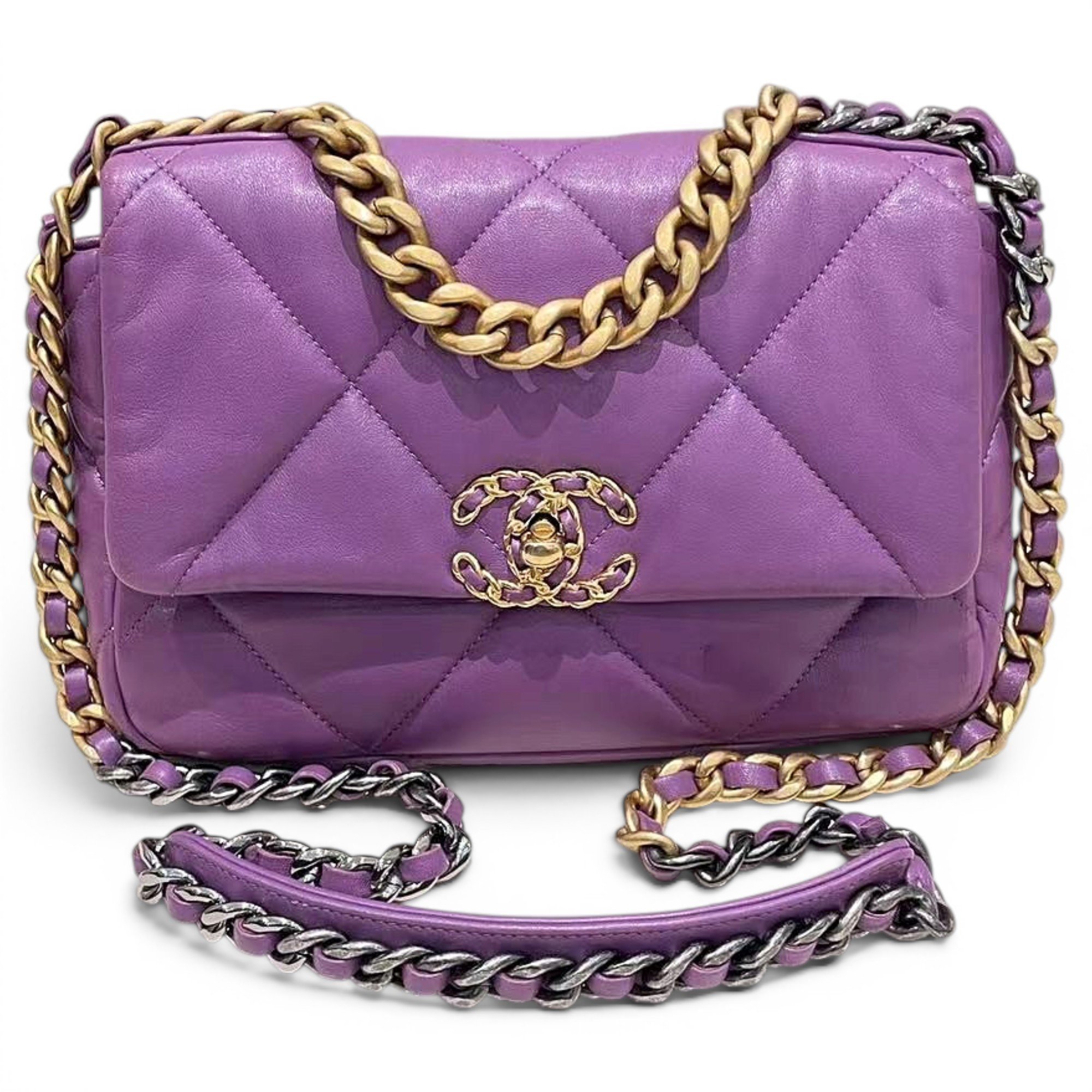 Chanel 19 leather handbag