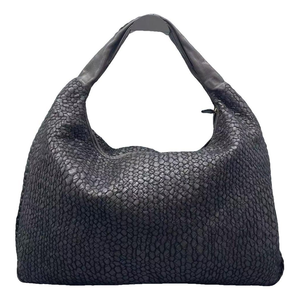 Veneta leather handbag
