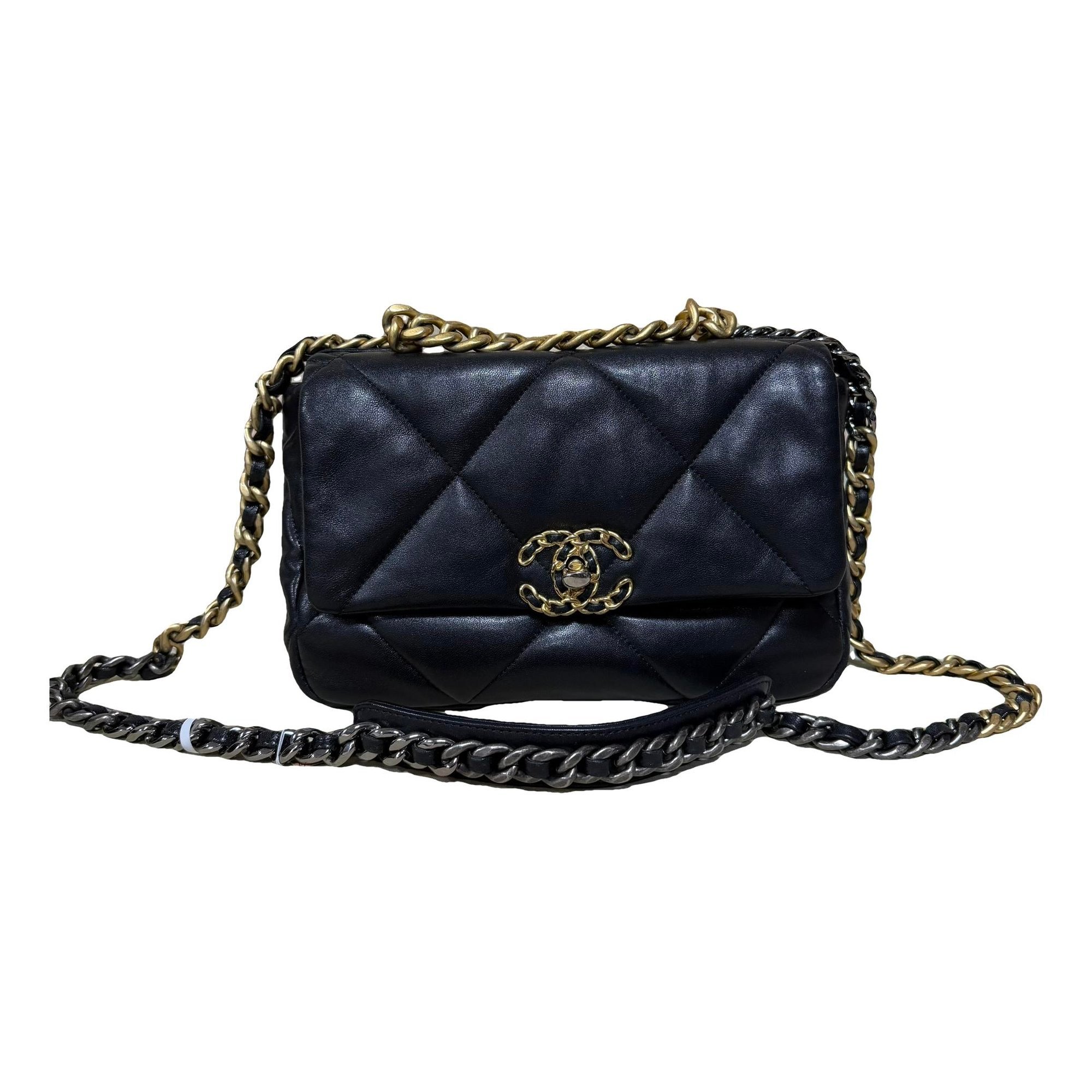 Chanel 19 leather handbag