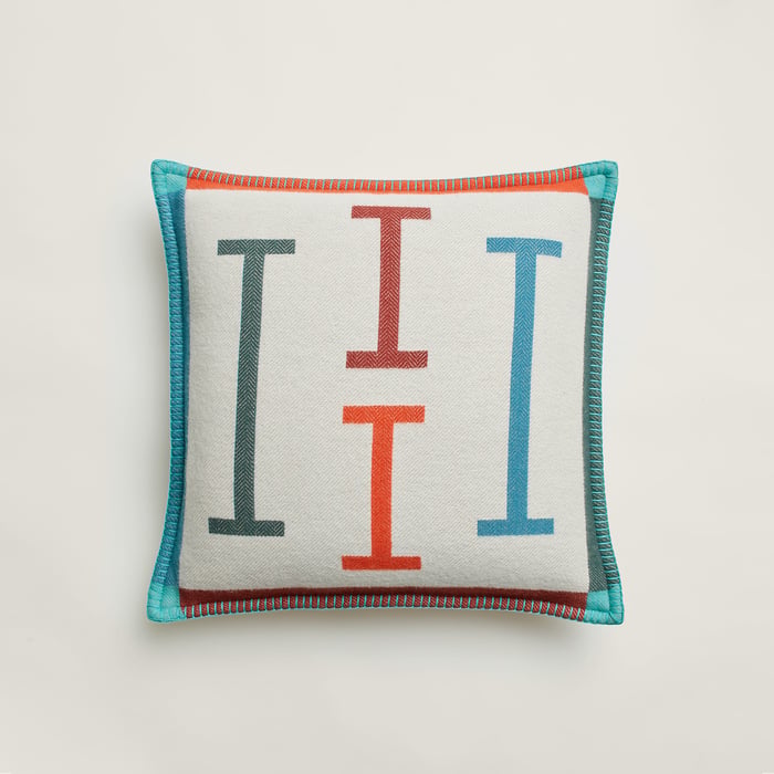 Hi Pillow