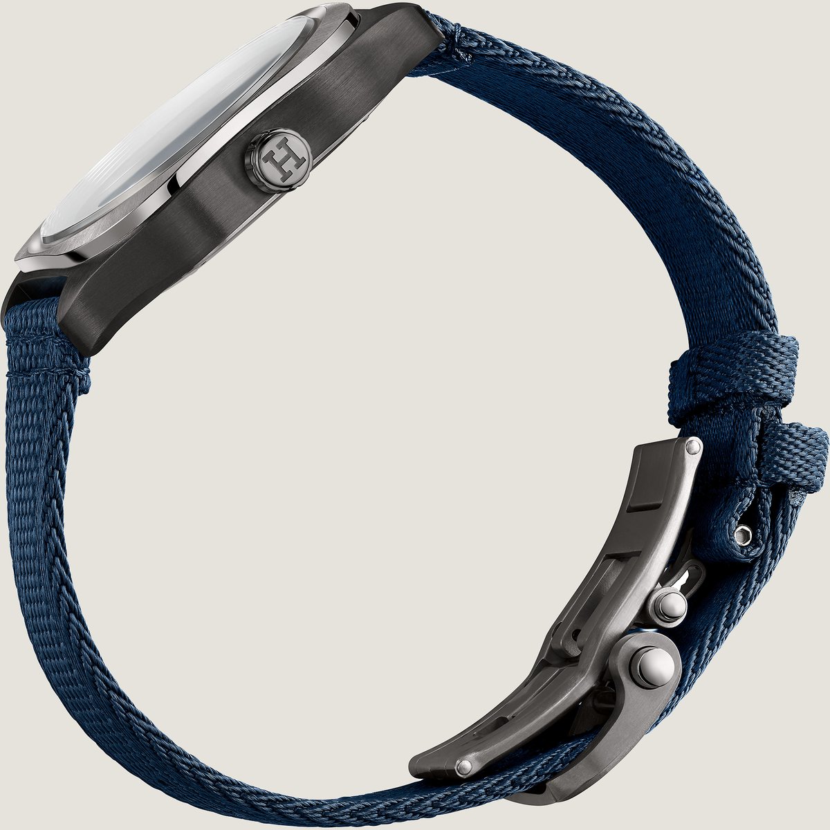 Sans Coloris Hermès H08 Watch, 42 mm